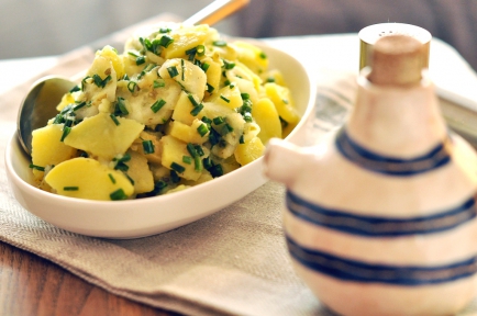 German Potato Salad (Kartoffelsalat)