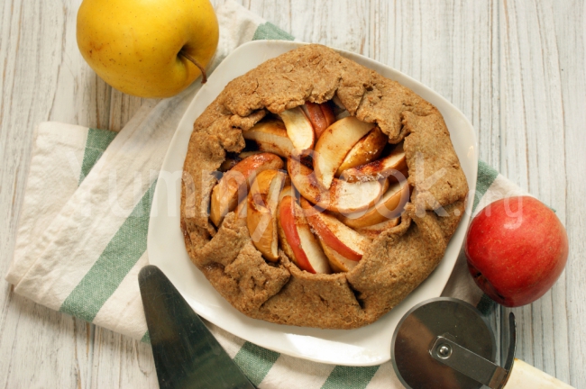 Whole Wheat Galette with Apples