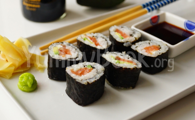 Smoked Salmon Philadelphia Rolls