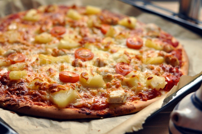 Hawaiian Pizza